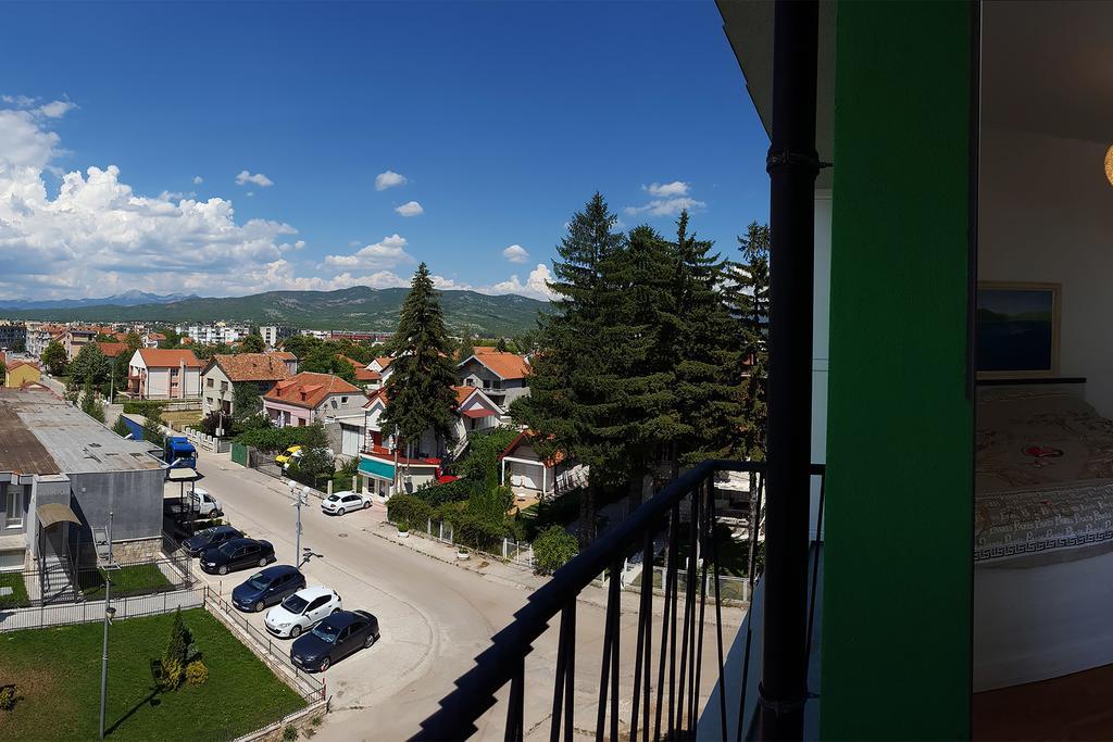 Green Trebjesa Apartment Nikšić Екстериор снимка